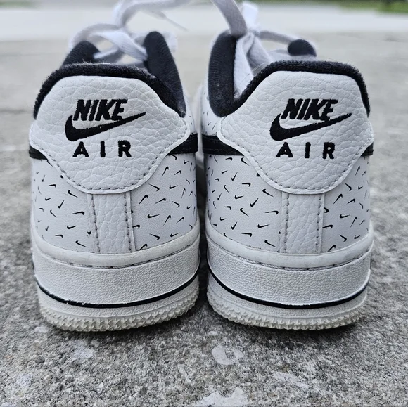 Air Force 1 Low '07 Swooshfetti - sz.4